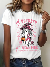 Sensibilisation au cancer du sein des femmes en octobre, nous portons un t-shirt décontracté imprimé rose