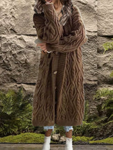 Chandail de cardigan de Knit du câble des femmes