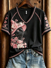 T-shirt à manches courtes pour femme, motif artistique floral rose représentant une sorcière et un chat noir