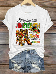 Women's Stepping in  avec mes bottes sur le sol Casual Tee