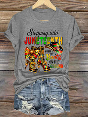 Women's Stepping in  avec mes bottes sur le sol Casual Tee