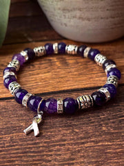 La conscience de la maladie d'Alzheimer a inspiré le bracelet de perle