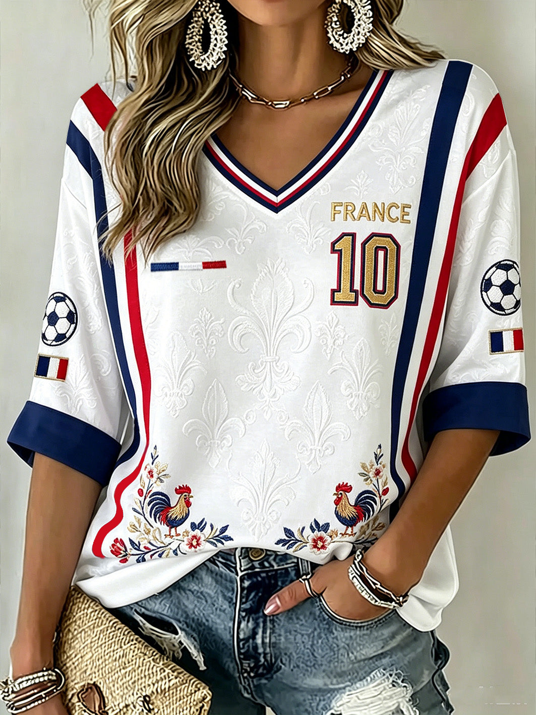 T-shirt femme à col en V, manches mi-longues, imprimé d’un motif aux accents français, idéal pour le loisir