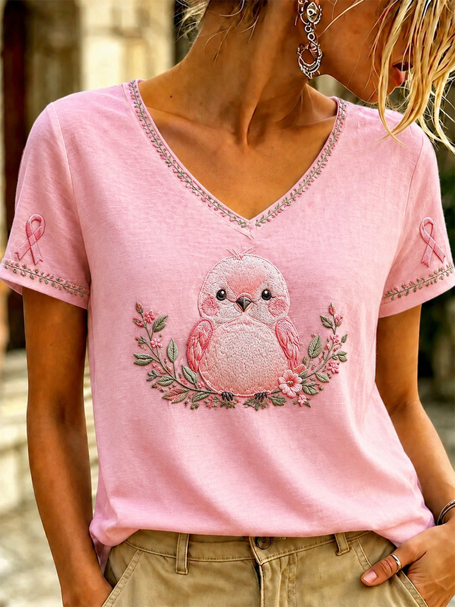 T-shirt à col en V imprimé d’art rose sur le thème du cancer du sein chez la femme